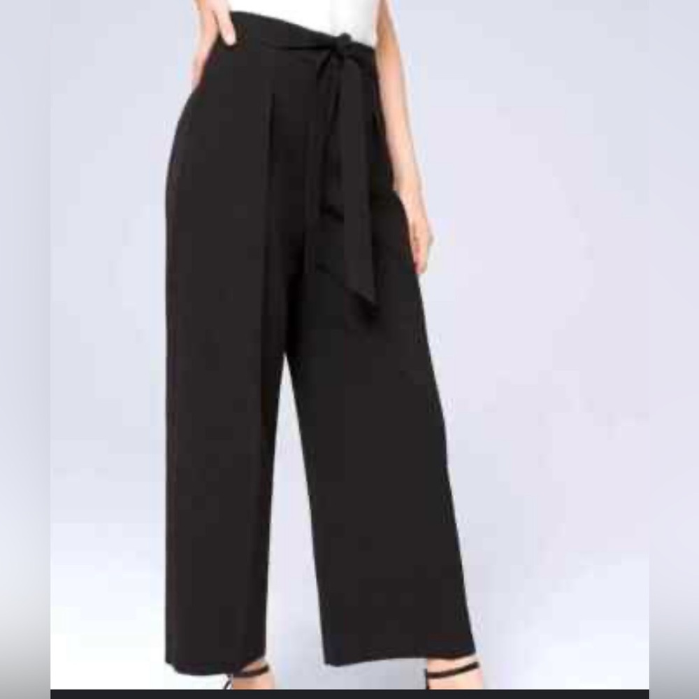 White House Black MARKET size L woman  Black Wide-Leg Pants with Tie-Waist